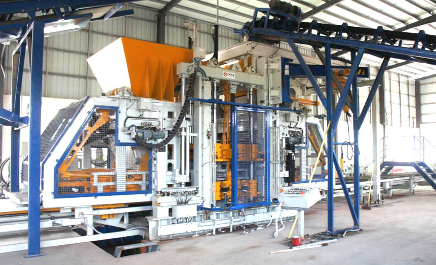 מכונות לבני קונגונג מטביעות את חותמן בדרום סין - לבני ריצוף ולבנים בצורת יהלום מטופלות במכונה אחת