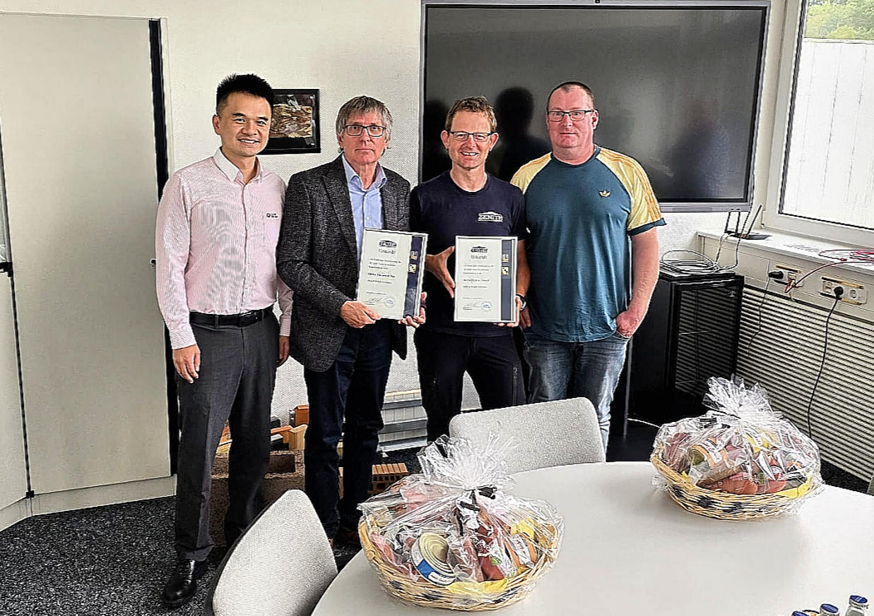 הצדעה לאומנות הצדעה להתמדה